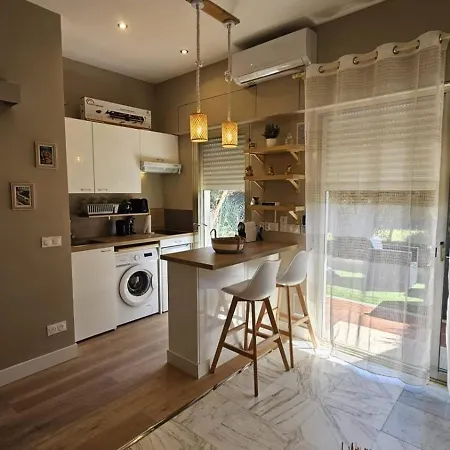 דירה Bright With Terrace In *